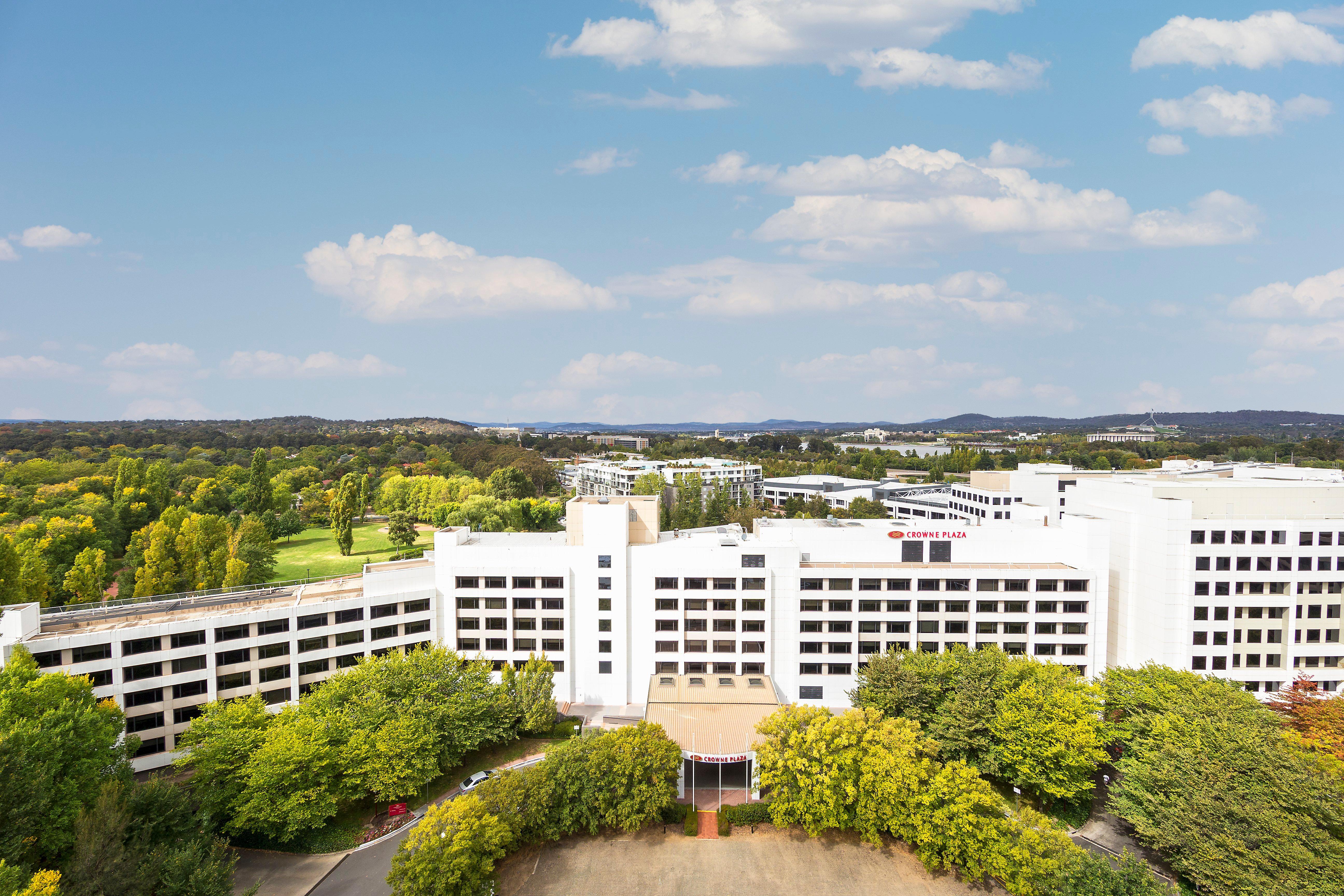 Crowne Plaza Canberra, An Ihg Hotel Exterior foto