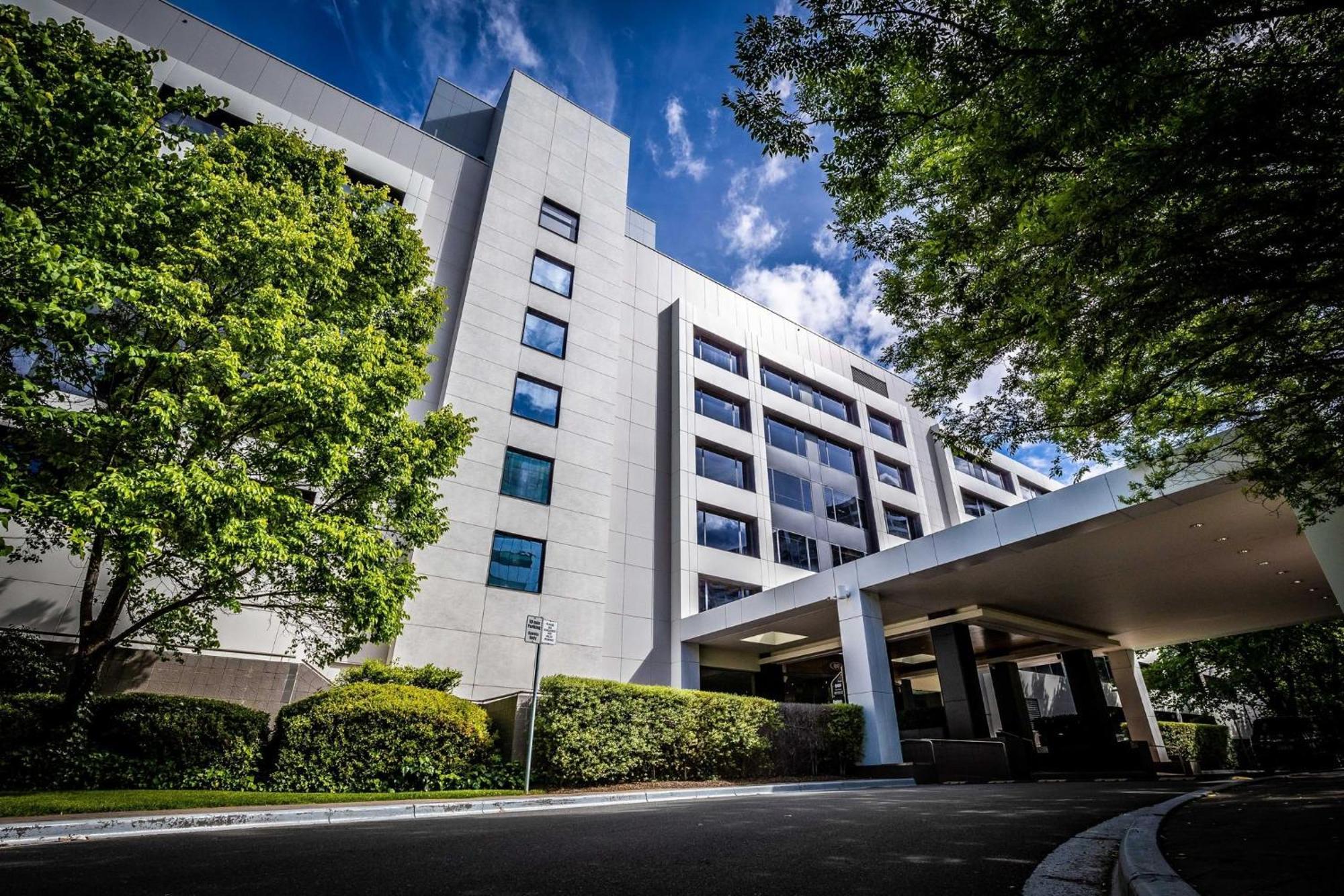 Crowne Plaza Canberra, An Ihg Hotel Exterior foto