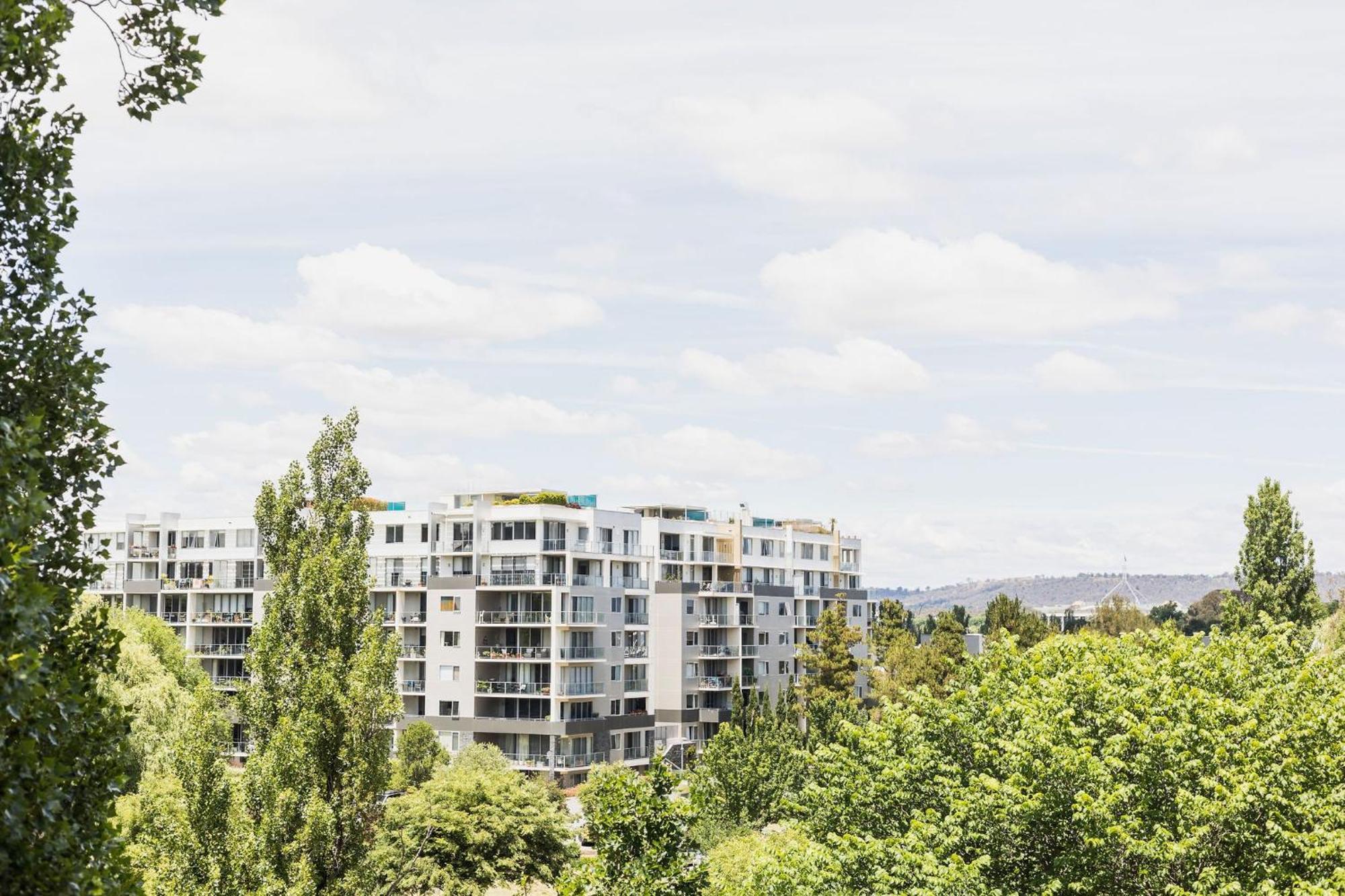 Crowne Plaza Canberra, An Ihg Hotel Exterior foto